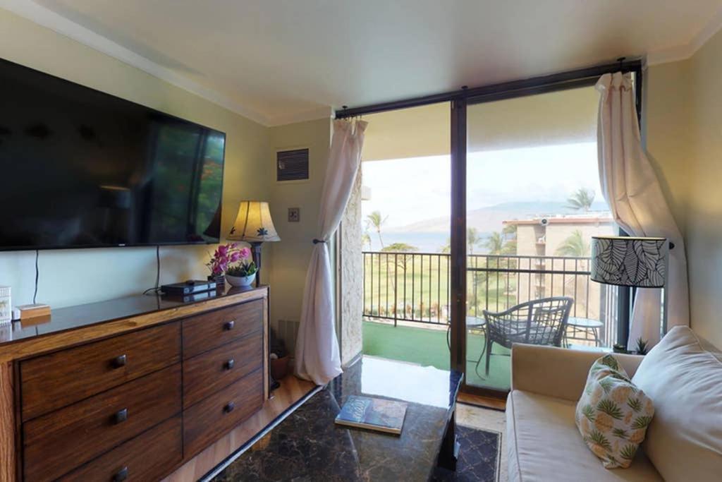 Oceanfront Penthouse With Amazing Views At Kauhale Makai Apartment Kihei Exterior photo