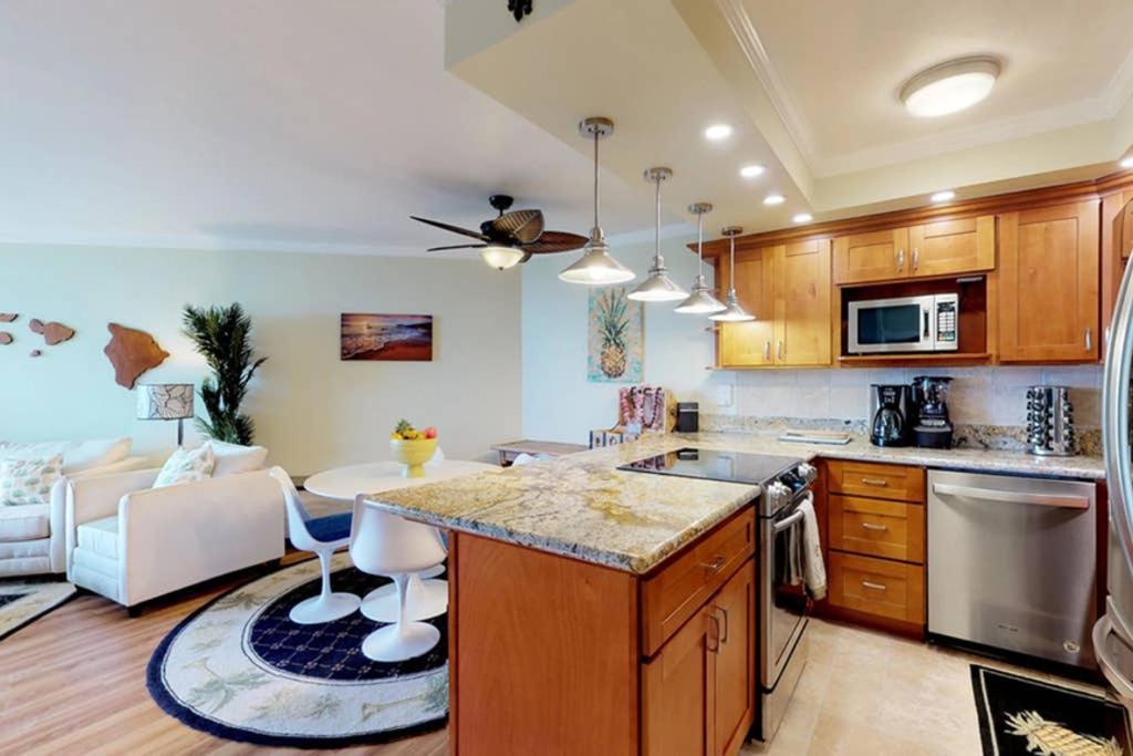Oceanfront Penthouse With Amazing Views At Kauhale Makai Apartment Kihei Exterior photo